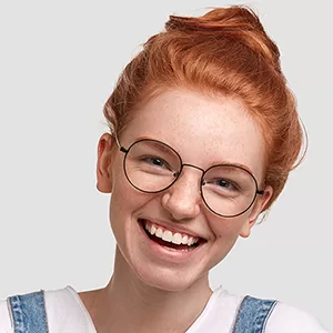 Megan stationnary